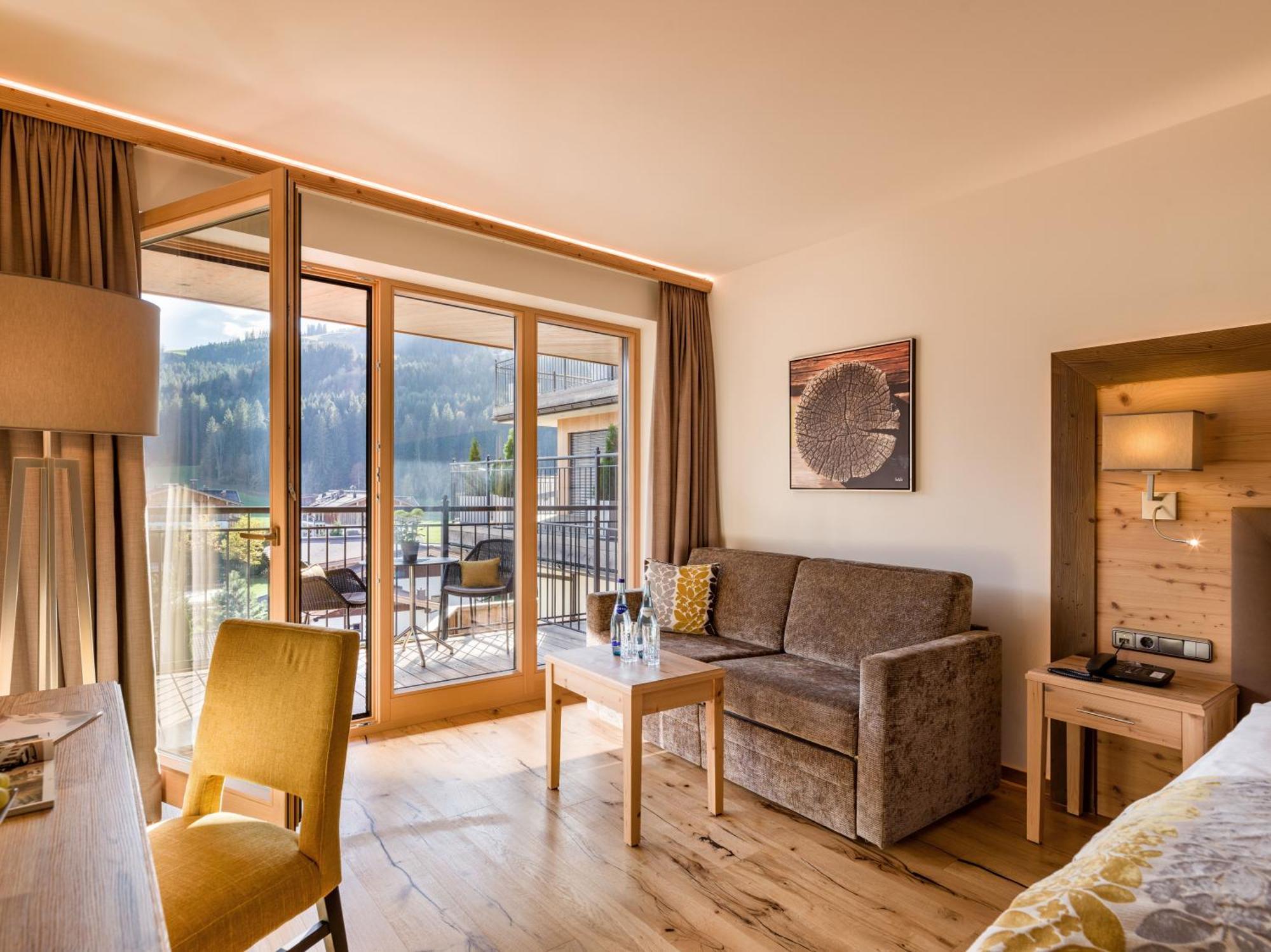 Hotel Zentral ****Superior Kirchberg in Tirol Exteriér fotografie