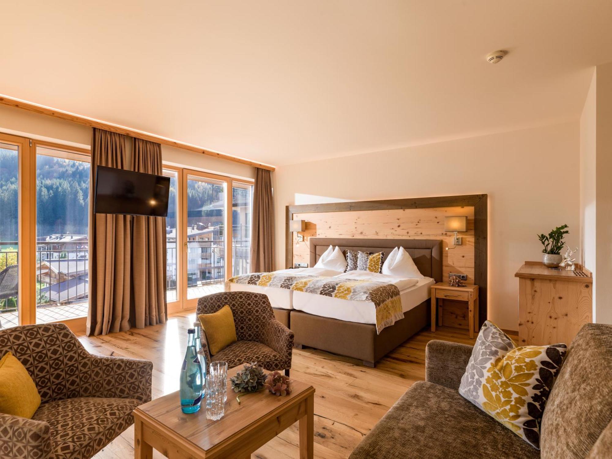 Hotel Zentral ****Superior Kirchberg in Tirol Exteriér fotografie