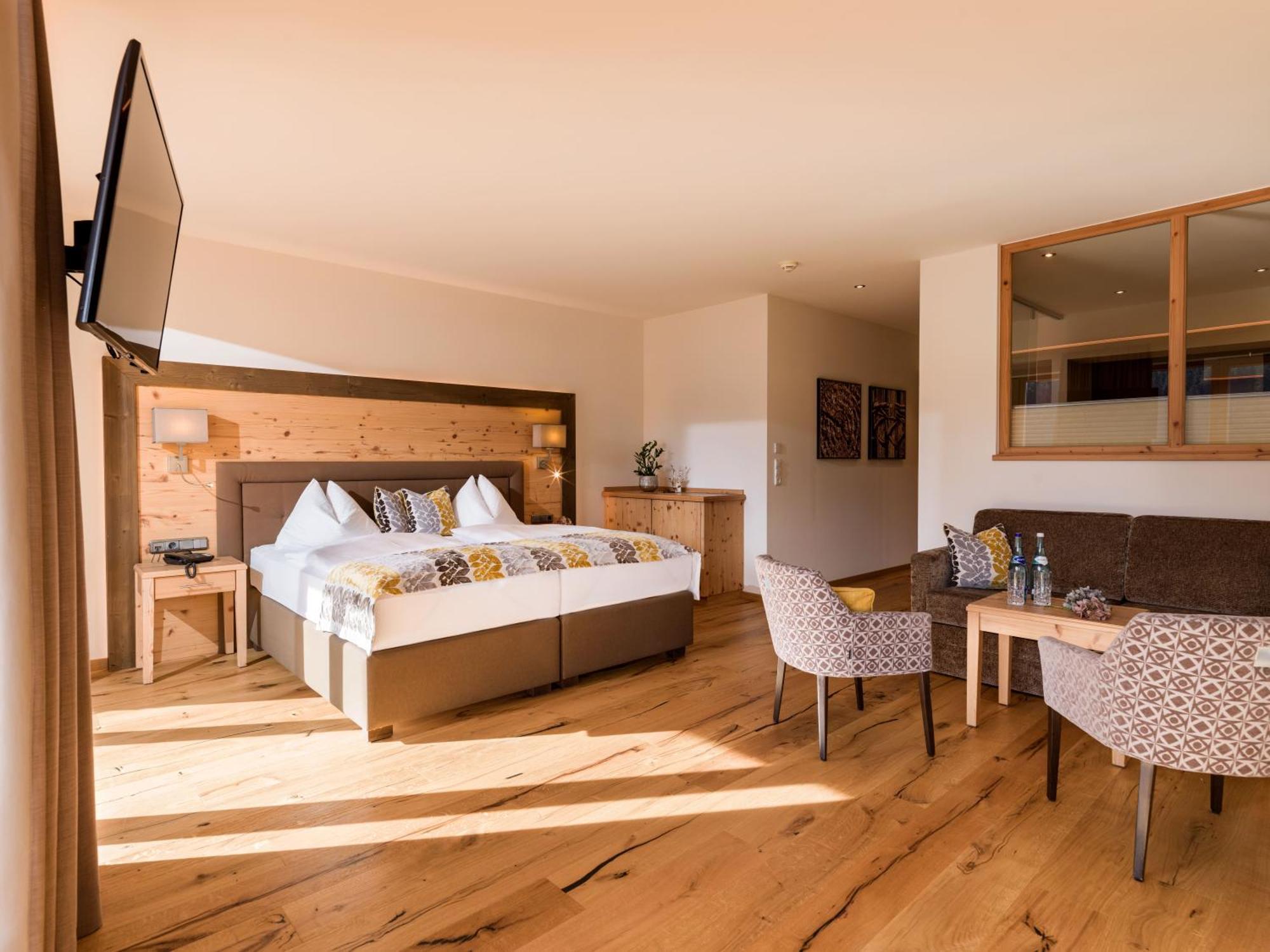 Hotel Zentral ****Superior Kirchberg in Tirol Exteriér fotografie